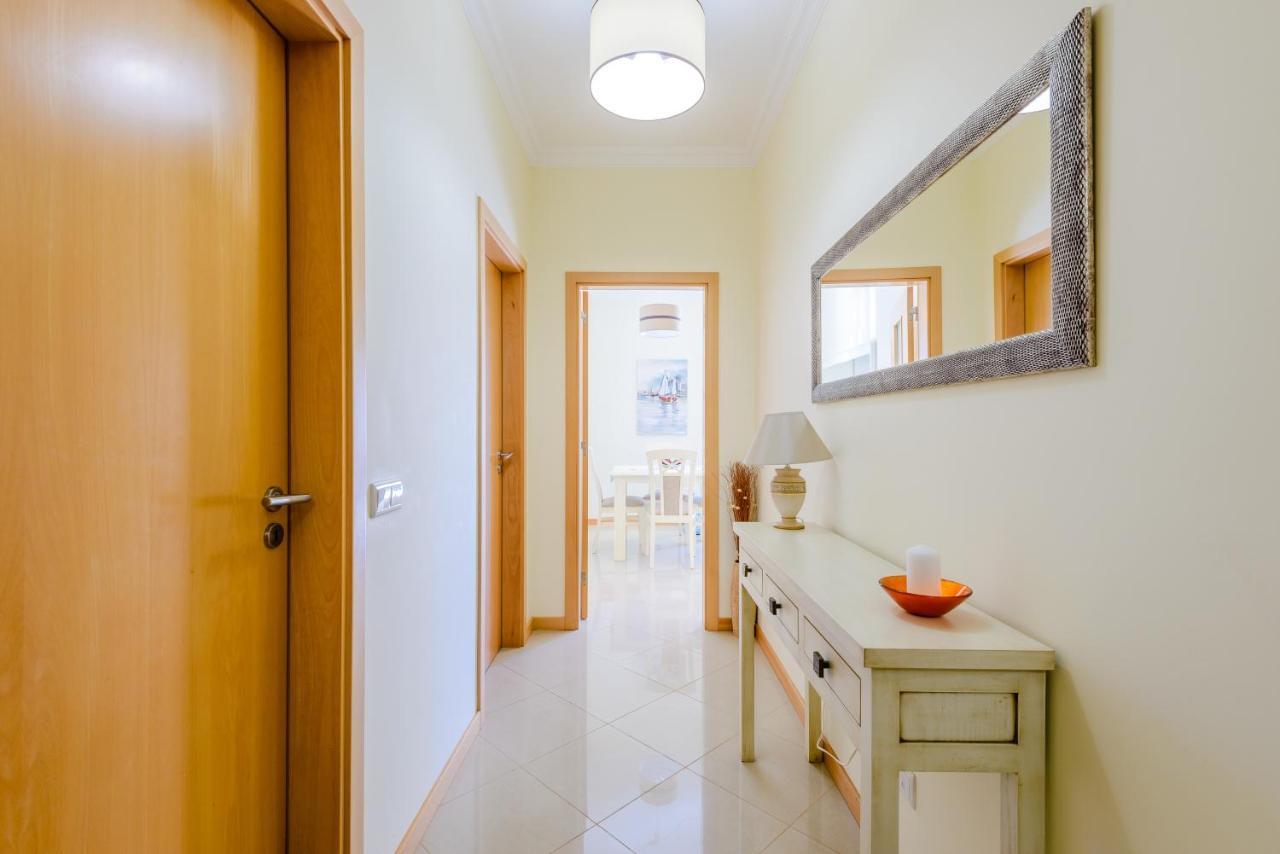 Bnb Homes Ocean View Apartment With Huge Sunny Terrace, 2 Swimming Pools & Tennis Court Albufeira Kültér fotó