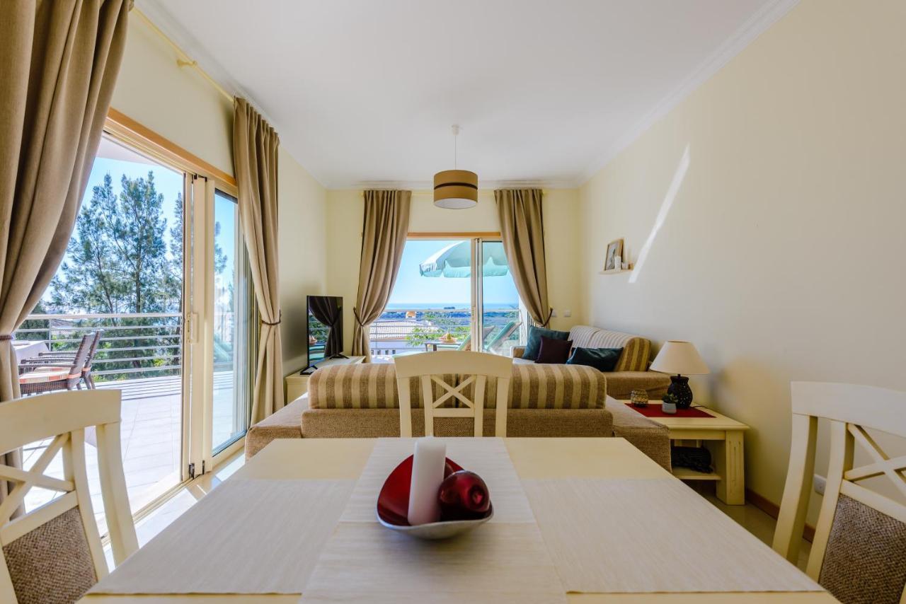 Bnb Homes Ocean View Apartment With Huge Sunny Terrace, 2 Swimming Pools & Tennis Court Albufeira Kültér fotó