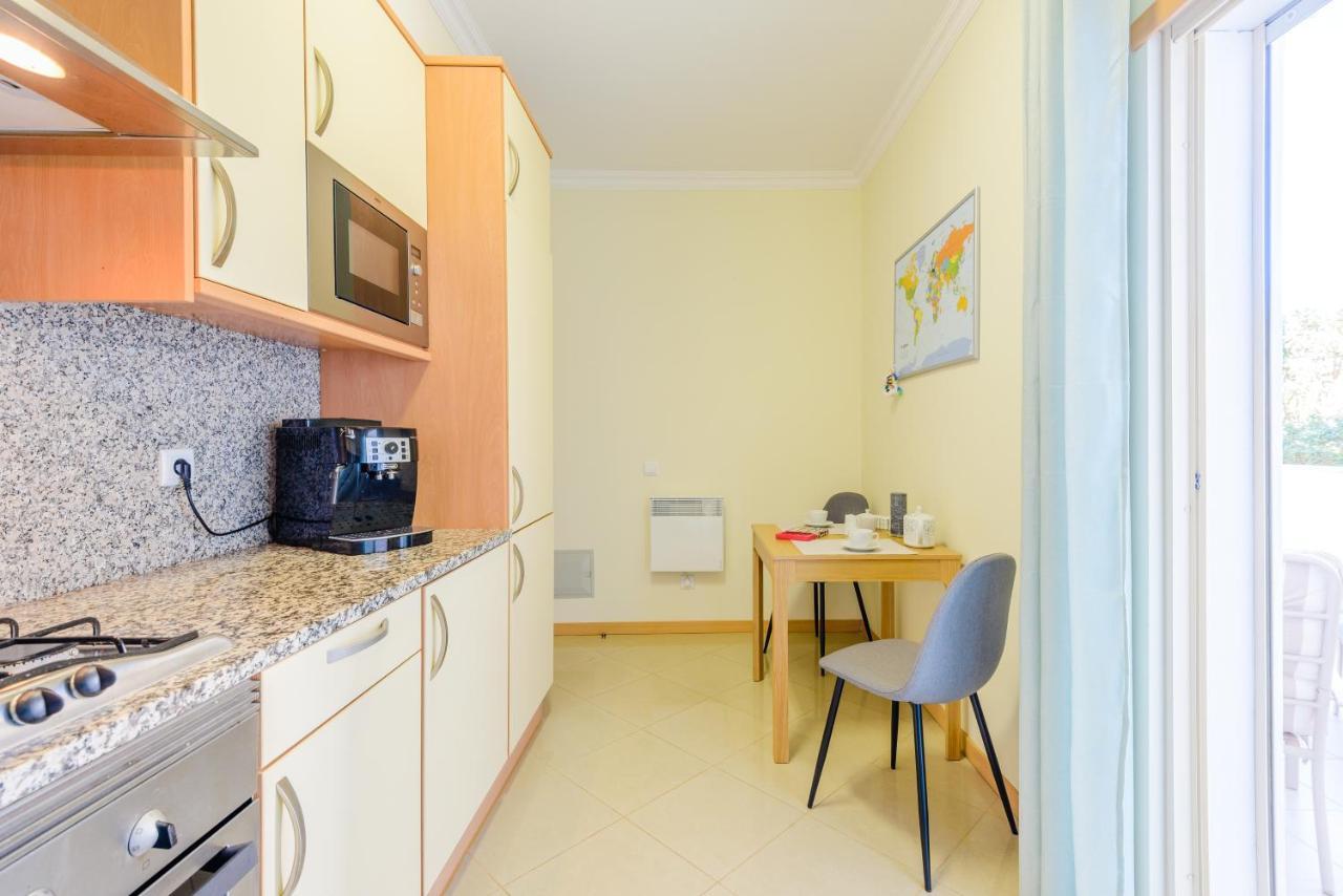 Bnb Homes Ocean View Apartment With Huge Sunny Terrace, 2 Swimming Pools & Tennis Court Albufeira Kültér fotó